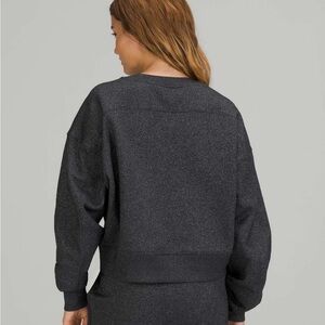 Lululemon Perfectly Oversized Cropped Crew *Spark Size 6